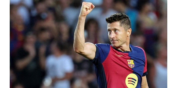 O estilo de vida disciplinado de Robert Lewandowski transformou-o num físico musculado O estilo de vida disciplinado de Robert Lewandowski transformou-o num físico musculado